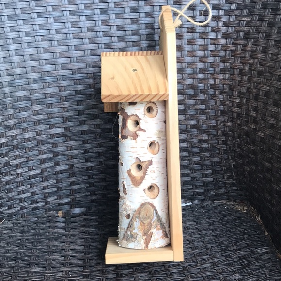Wood bird feeder/log decor or for use. Peanuts/suet can be placed in the holes. - Picture 4 of 7